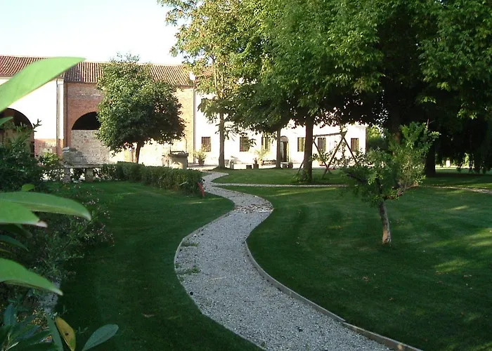 Agriturismo La Sophora